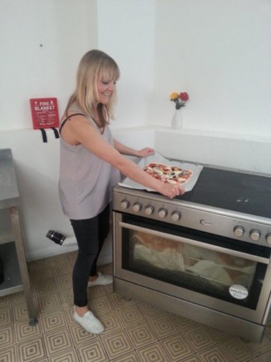 Sarah The Pizza Queen 500 667